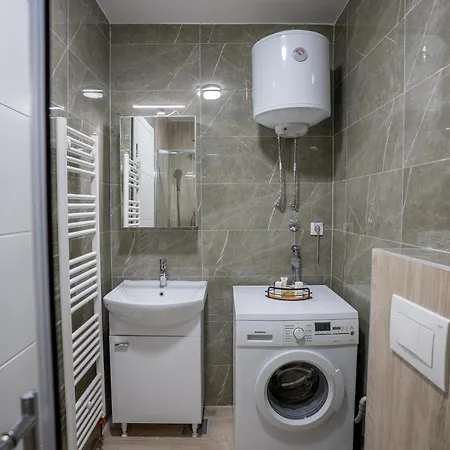 Aura * سراييفو