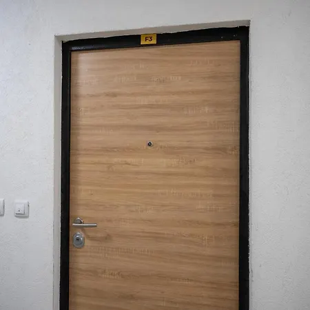 Aura شقة سراييفو