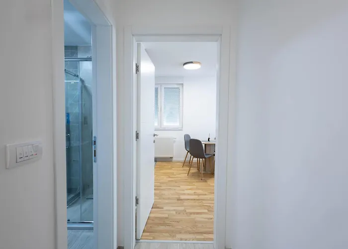 Апартаменты Aura *